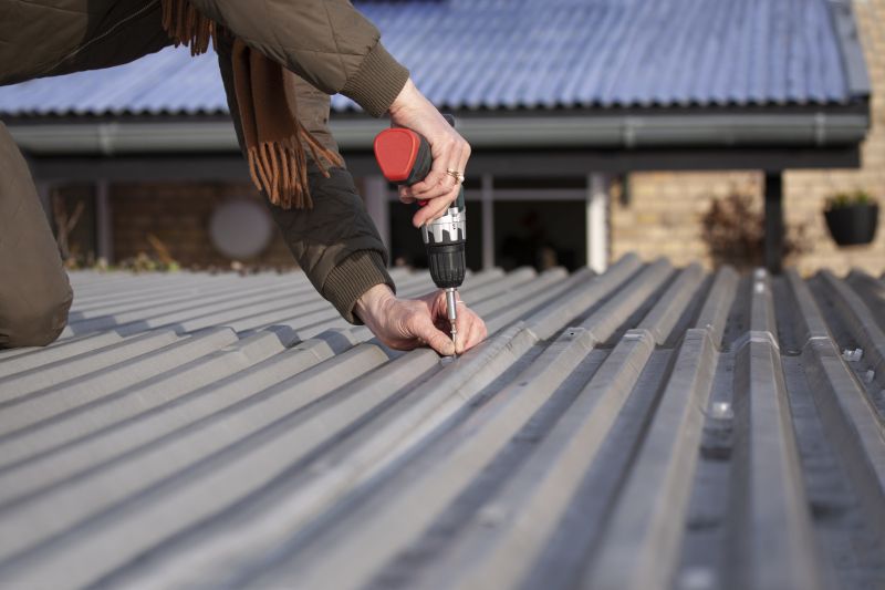 What To Expect During A Professional Metal Roof Replacement